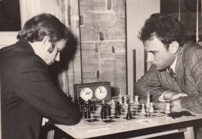 Drużynowe Mistrzostwa Polski w Poznaniu w 1974 roku: pojedynek Marszałek (z prawej strony) - Konikowski